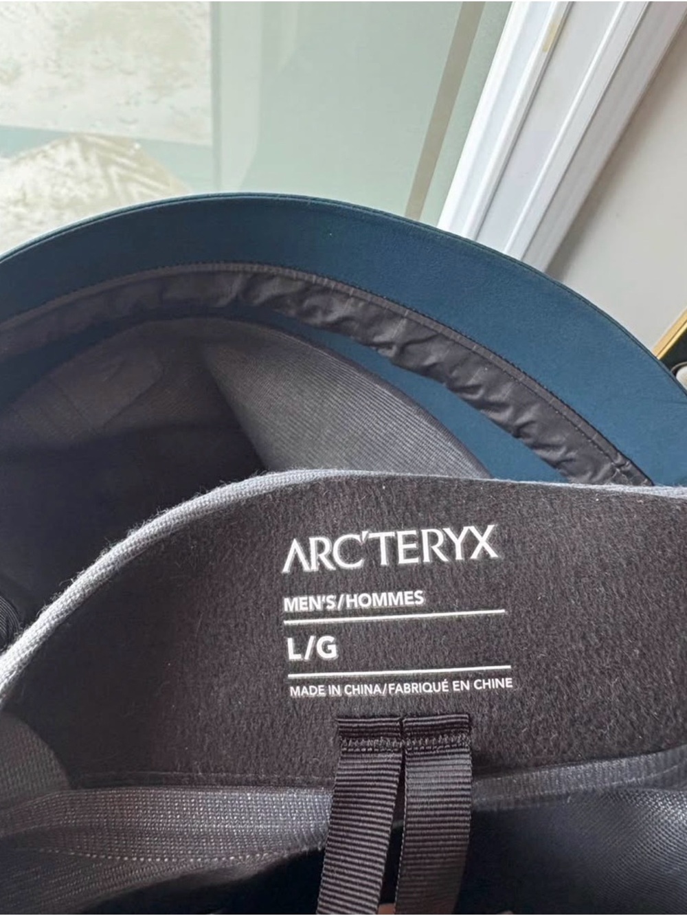 Arc'teryx Men's Deep Teal Hooded Waterproof Shell Jacket - Picture 3 of 4